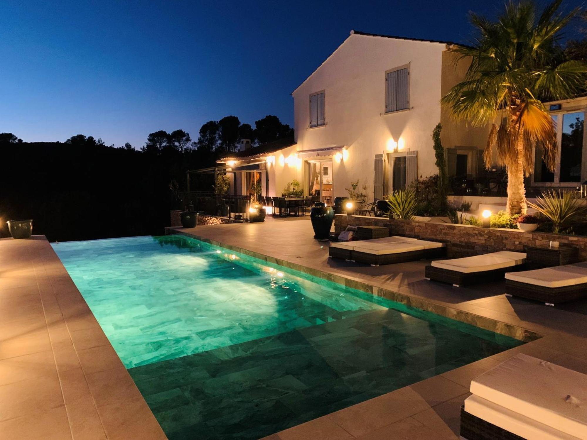 Besse-sur-Issole Villa Alba En Provence מראה חיצוני תמונה